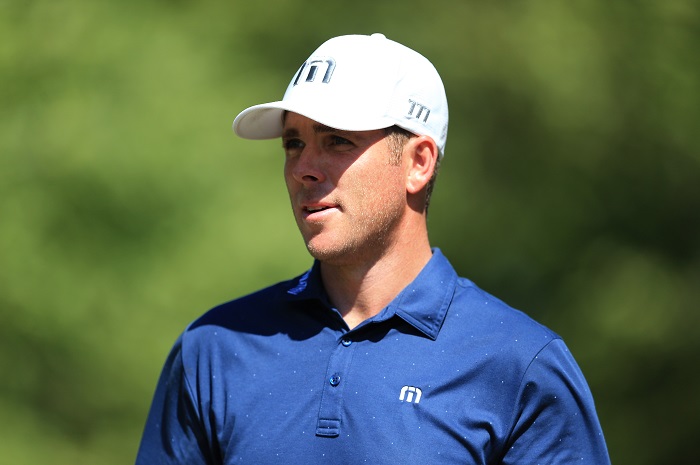List surges to one-shot PGA Tour lead in Illinois