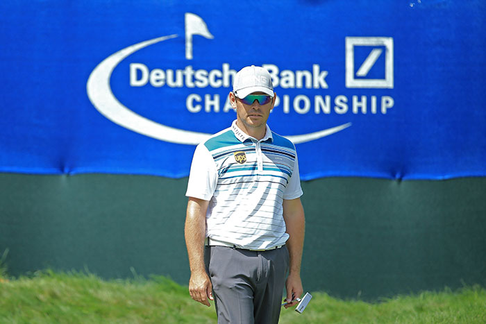 Oosthuizen soars into contention