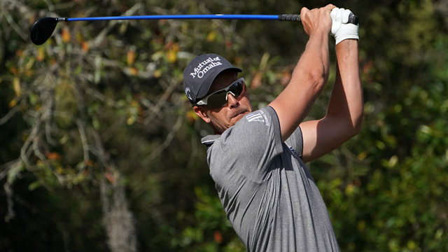 Henrik Stenson leads at Bay Hill