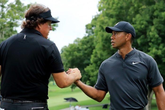 Tiger Woods vs Phil Mickelson