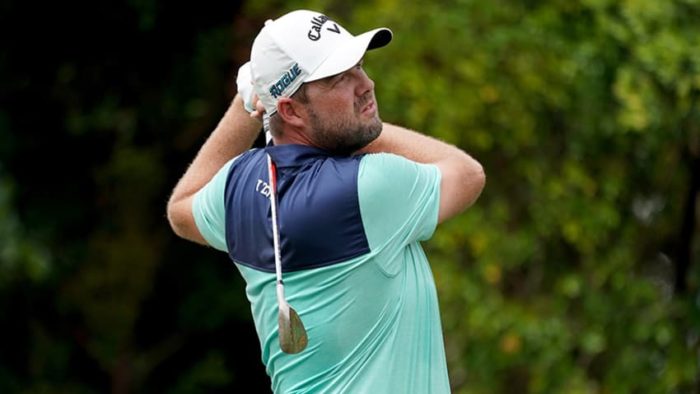 Leishman, Woodland lead at CIMB Classic