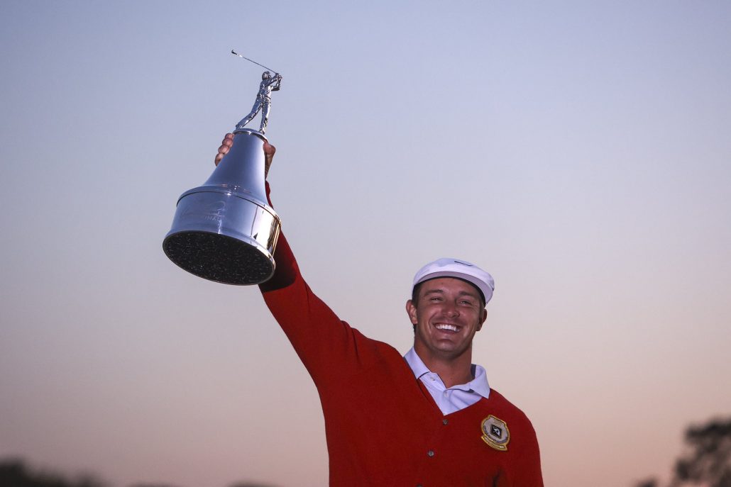 DeChambeau sneaks victory at Bay Hill