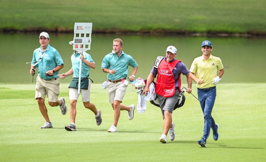 SA caddie helps 'fastest man alive' break round record