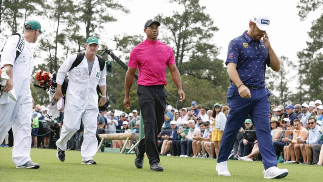 Tiger Woods walks Masters 2022