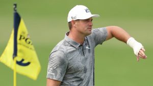 Bryson DeChambeau injured hand