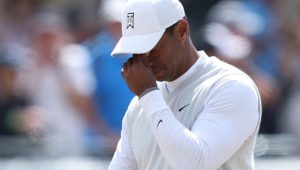 Tiger Woods tears The Open 2022
