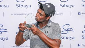 Dylan Naidoo SunBet Challenge trophy