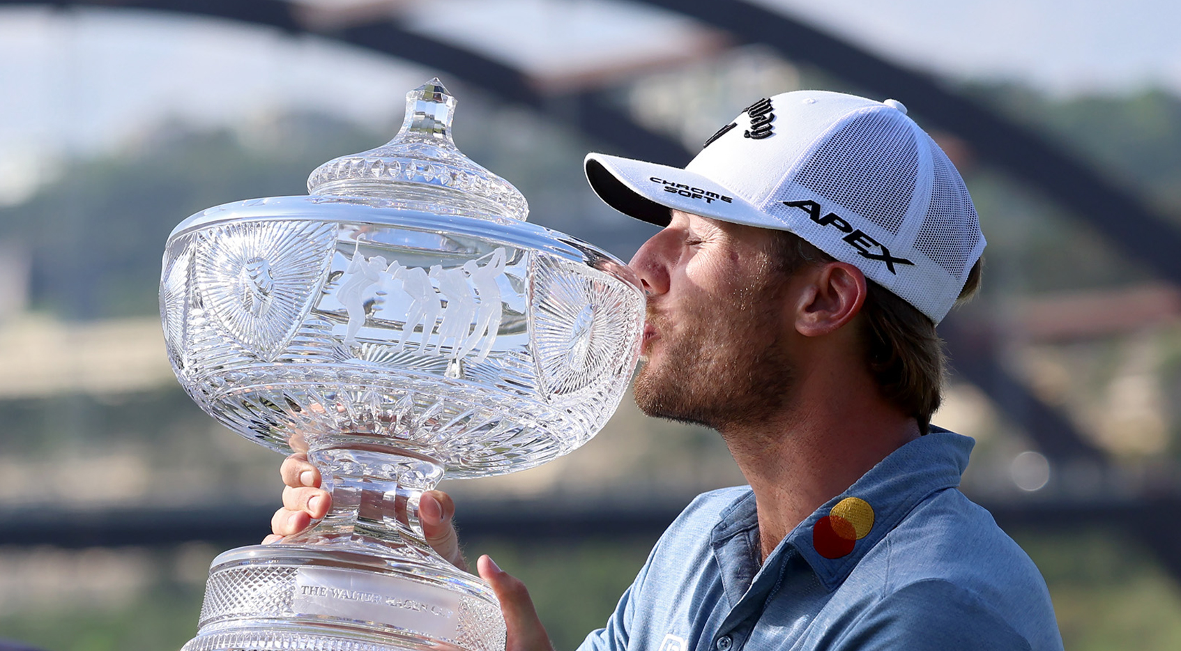 Burns routs Young to win WGC Match Play final