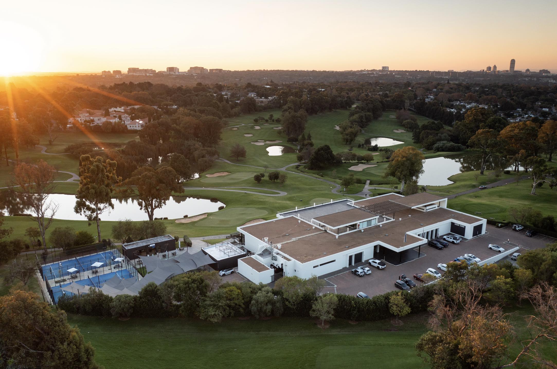 Houghton Golf Course clubhouse