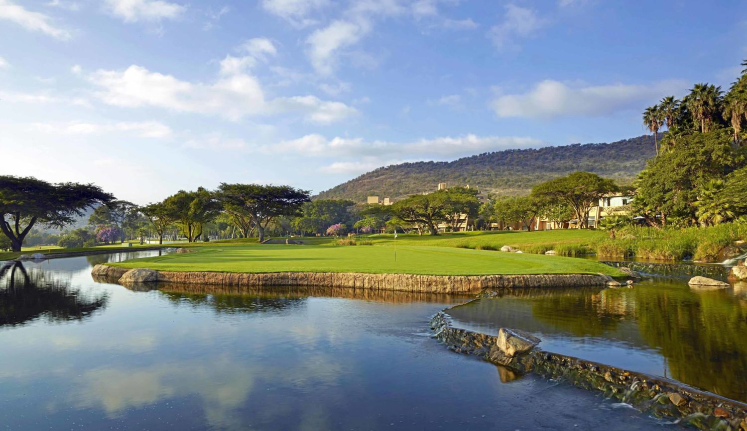 9th hole Gary Player Country Club Grant Leversha